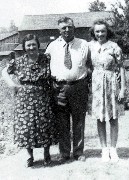 Julia, Daniel, Julia Kish